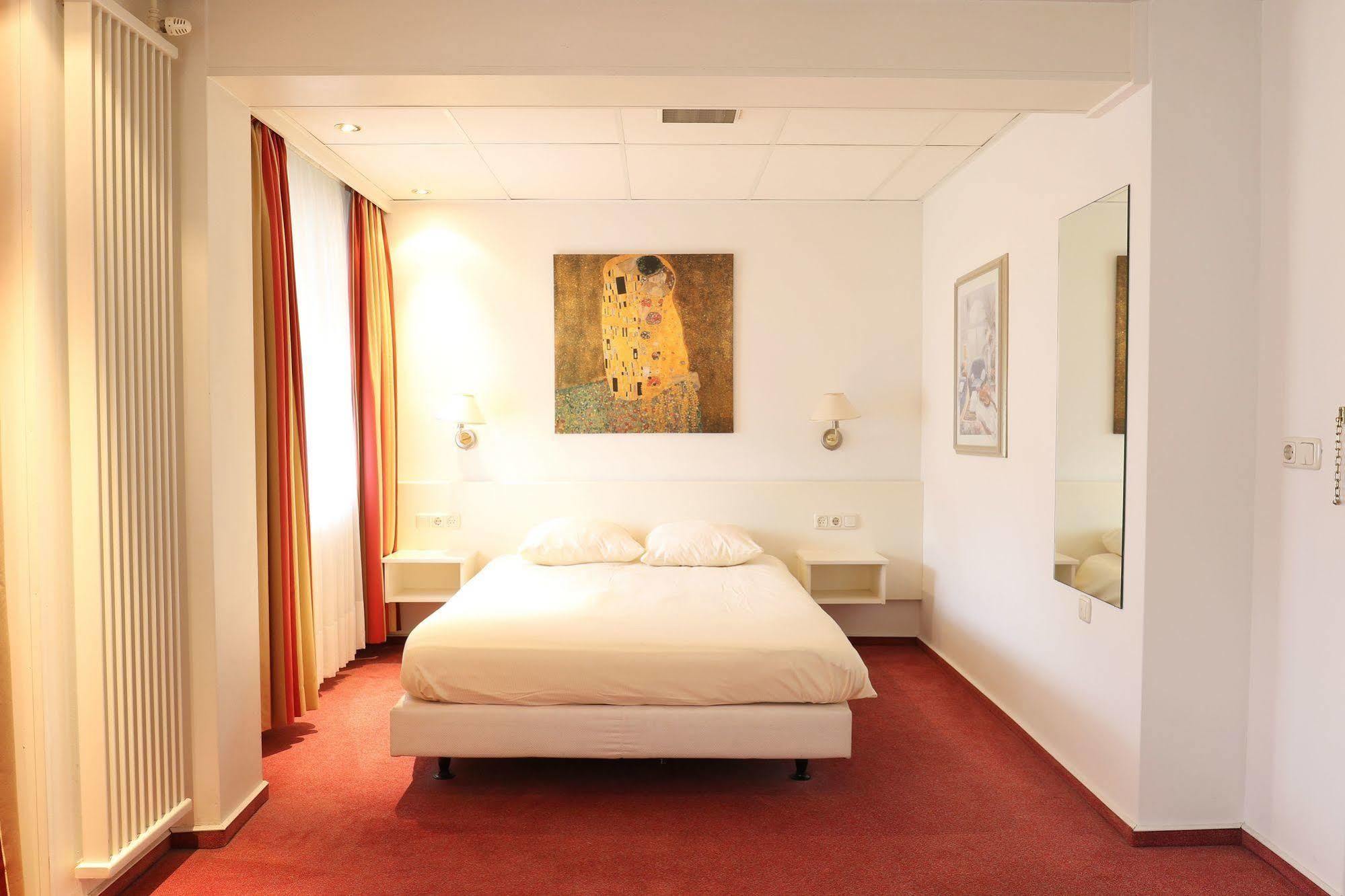 Js Hotel Epen Exterior foto